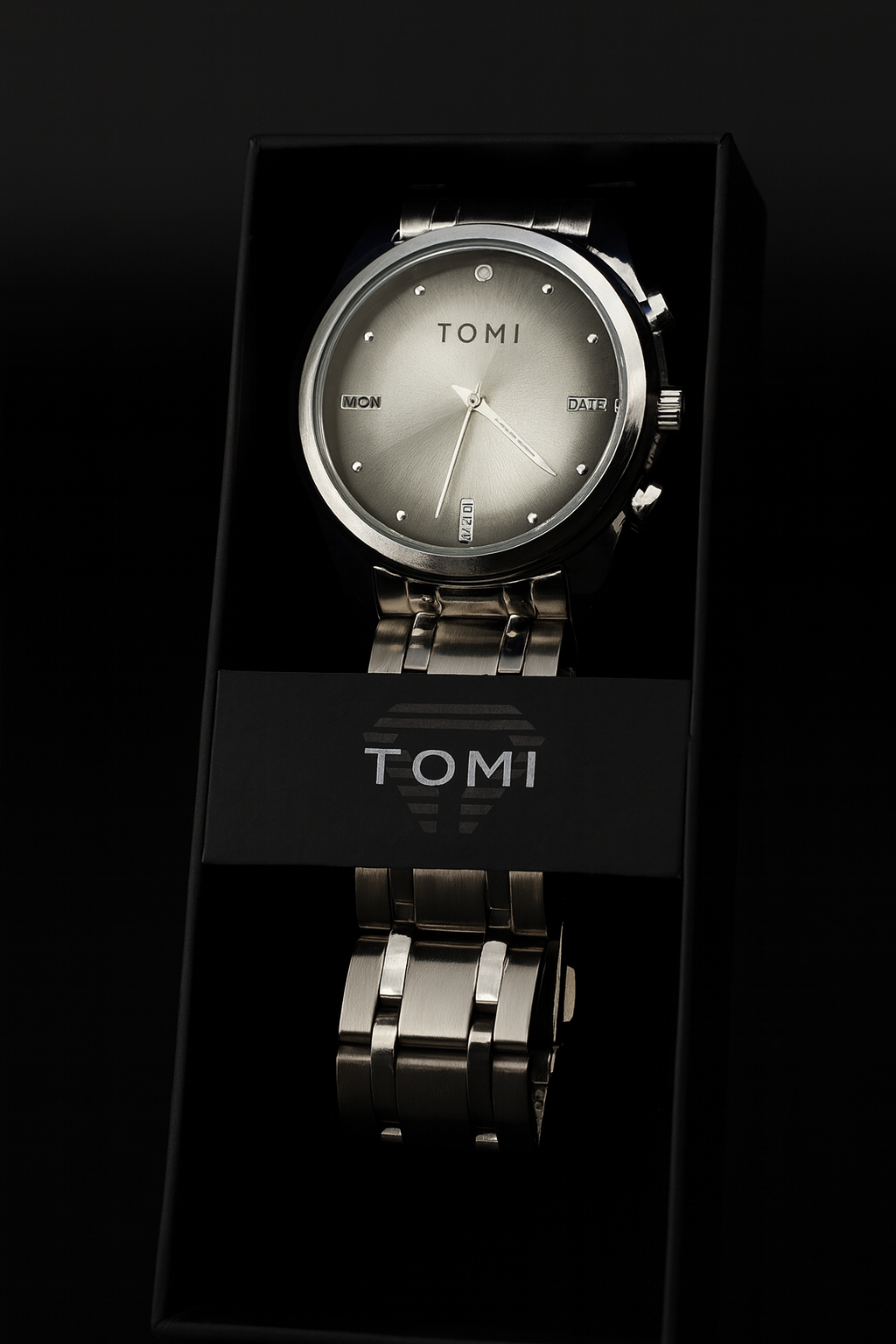 WATOMI Stainless Steel Men’s Wristwatch