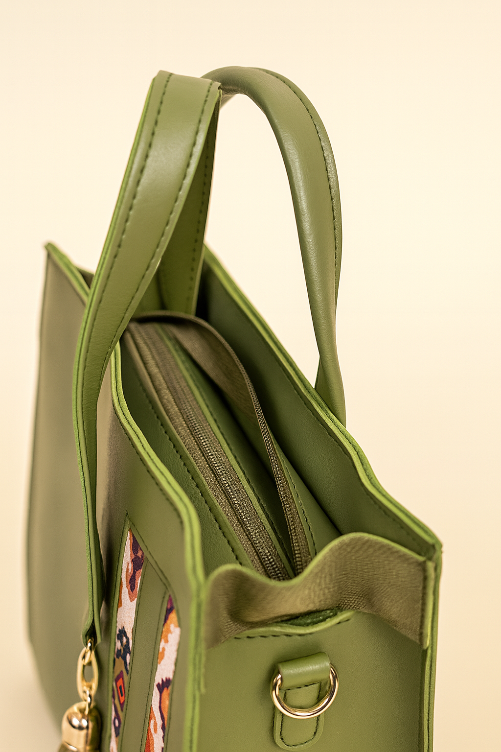Elegant Tote Bag with Matching Pouch